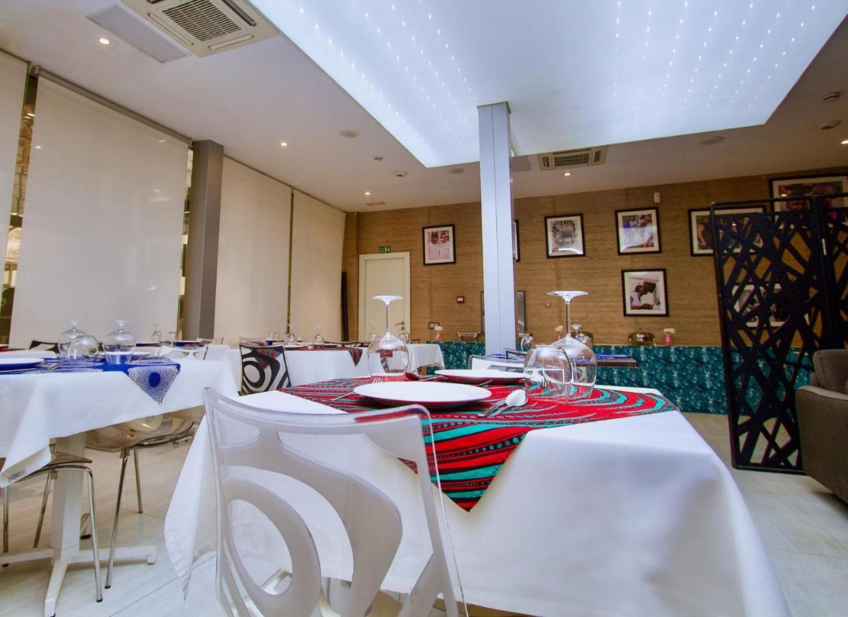 Sv Chrome Hotel Abuja Luaran gambar