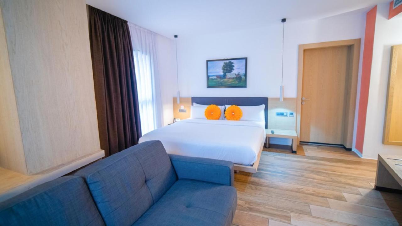 Sv Chrome Hotel Abuja Luaran gambar