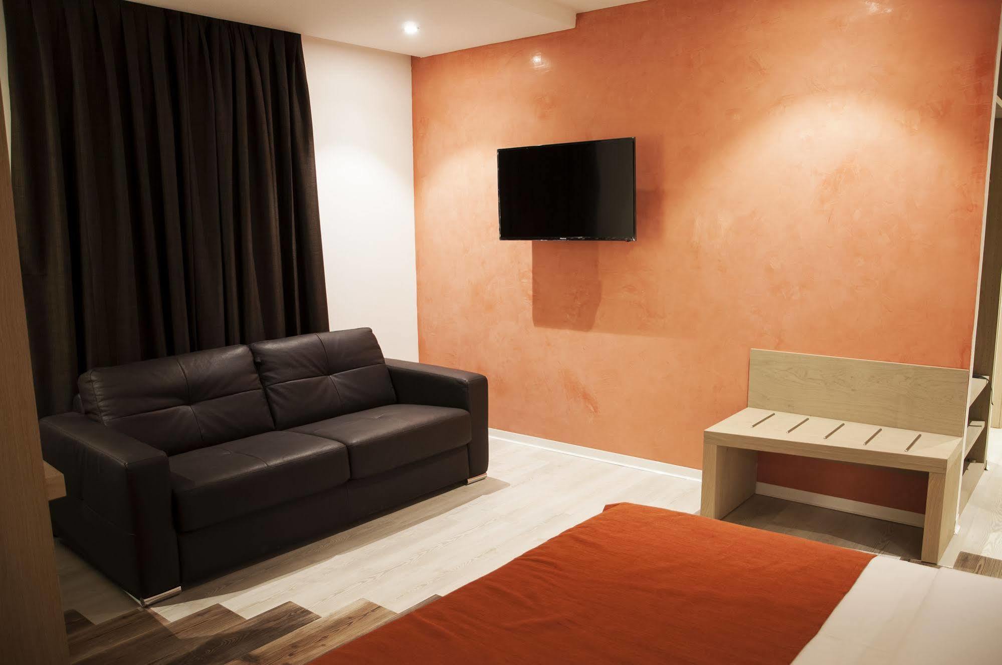 Sv Chrome Hotel Abuja Luaran gambar
